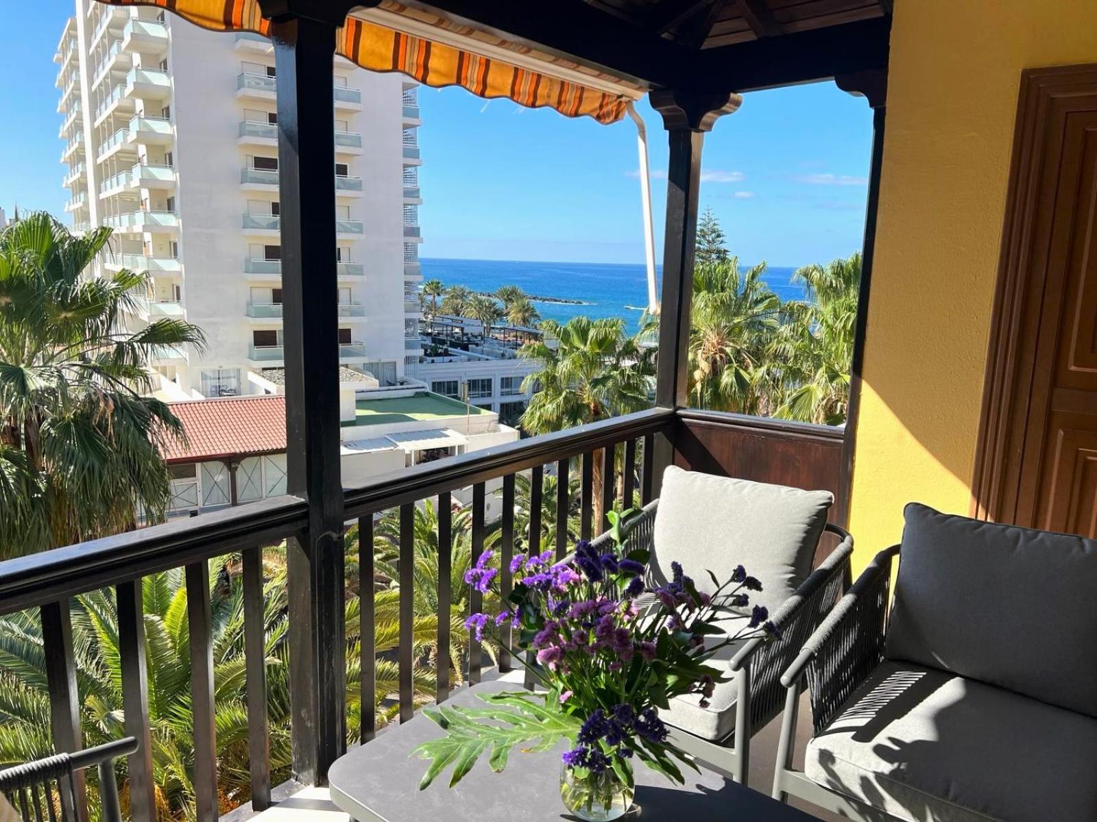 Apartamento Amarillo Oceanview Playa Feñabe 外观 照片